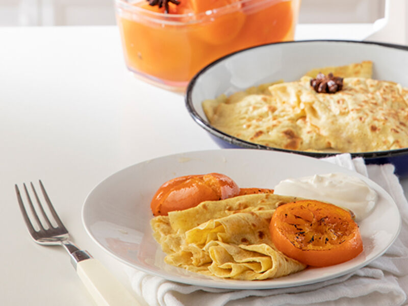 Oat crepes with clementines