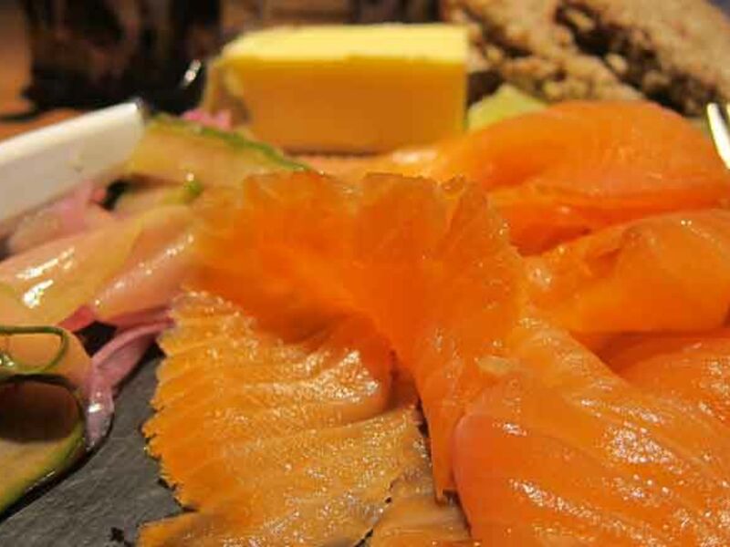 Smoked salmon brown bread recipe