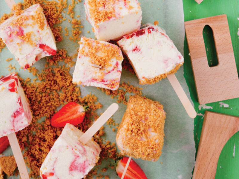 Strawberry cheesecake pops recipe