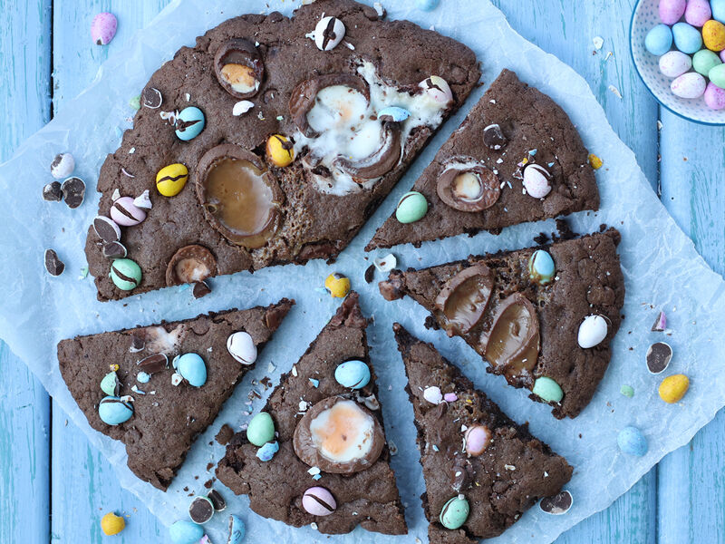 SuperValu Easter Recipes Sharon Hearne-Smith Giant Cookie Pizza