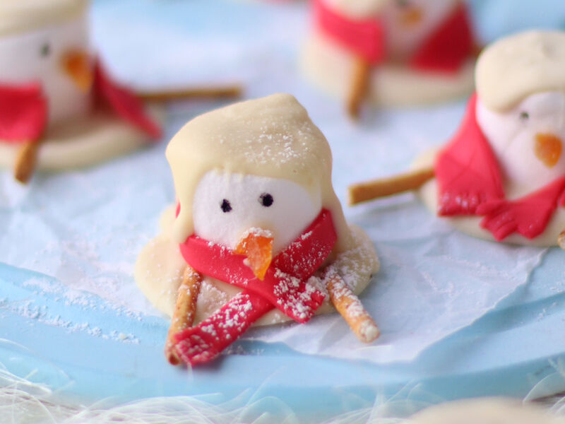 SuperValu MeltingWhiteChocolateSnowmen Recipe
