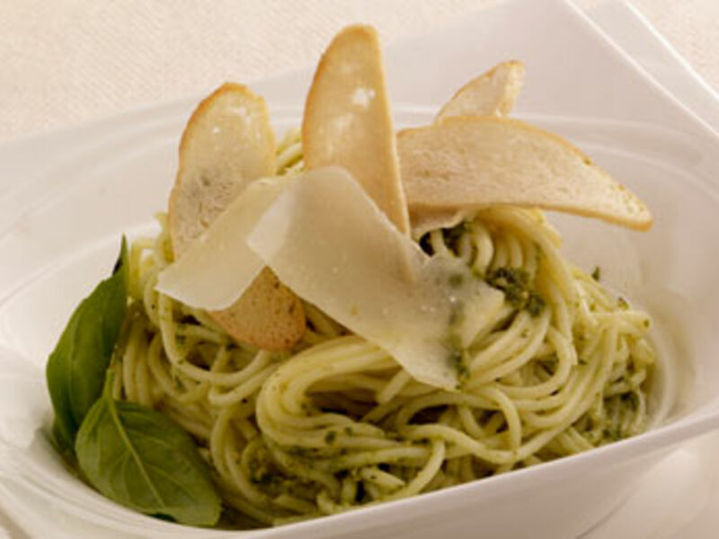 Basil Pesto Spaghetti