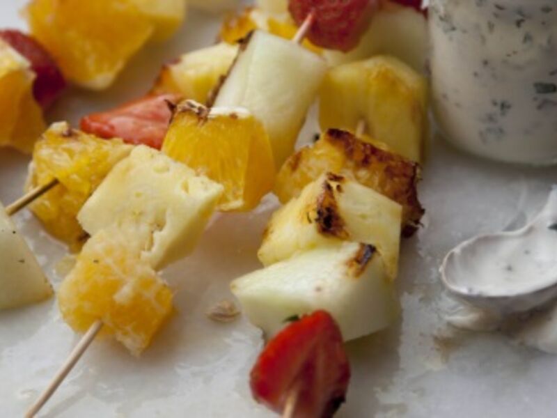 Spiced fruit skewers with honey and yogurt dip
