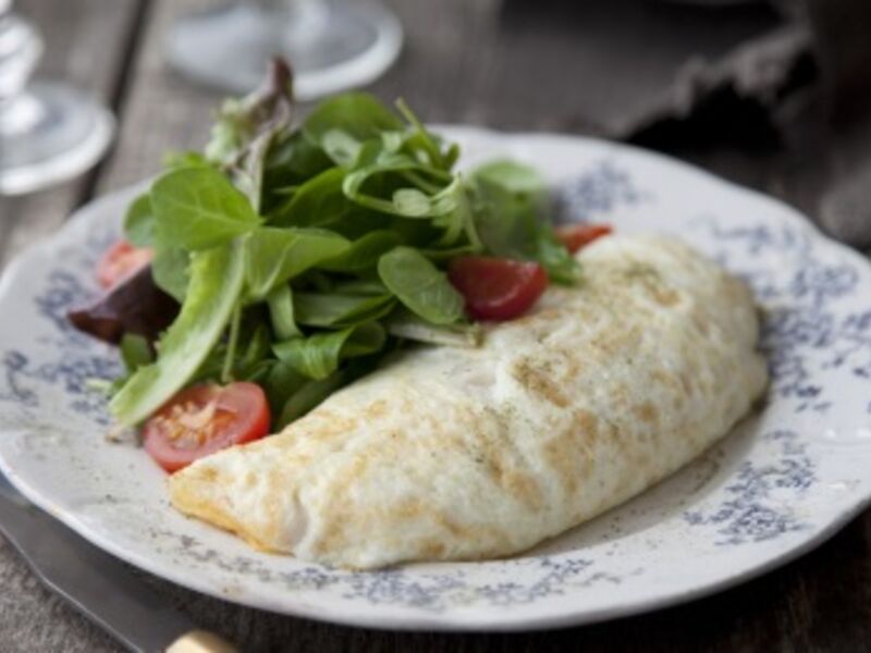 Cheesy Egg White Omelette with Bio Seaweed Salt